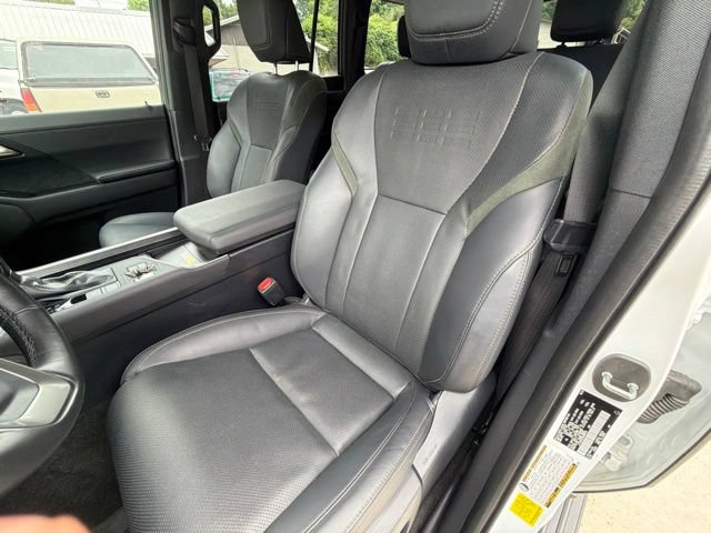 Used 2024 Lexus GX 550 AWD/4WD image 42