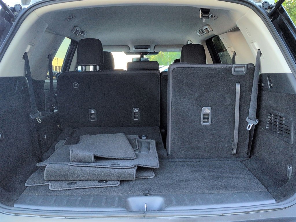 Used 2022 Nissan Pathfinder SV image 17