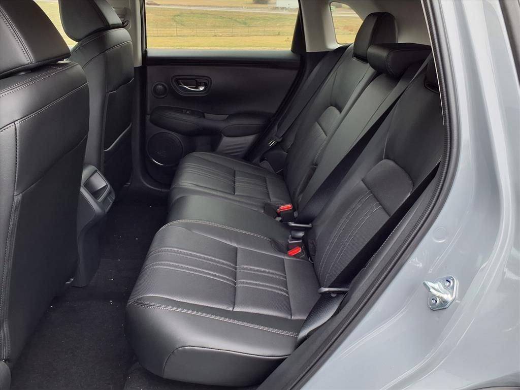New 2026 Honda HR-V EX-L image 10
