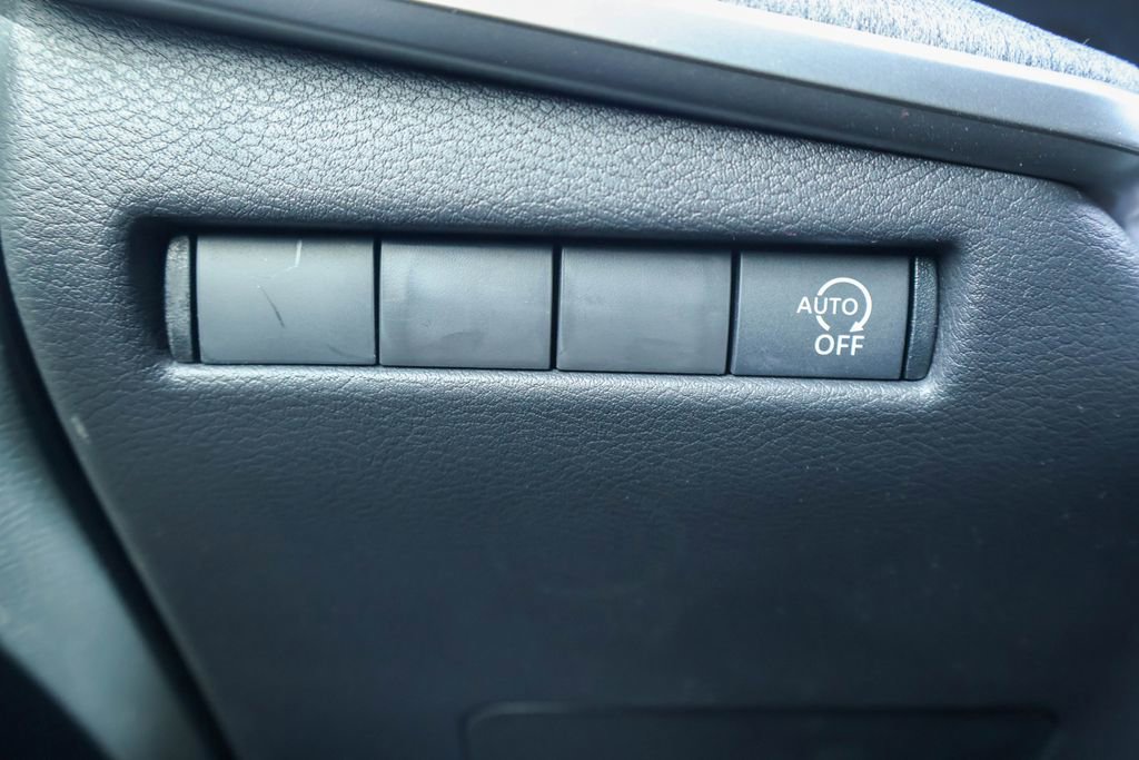 New 2026 Nissan Kicks S image 15