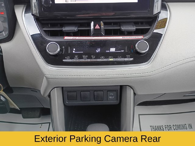 Used 2025 Toyota Corolla Cross L AWD/4WD image 17