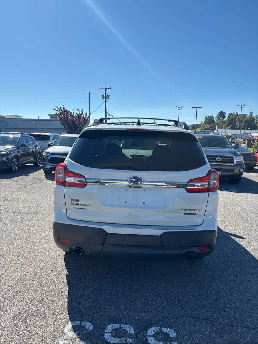 Used 2021 Subaru Ascent Limited w/ Technology Package AWD/4WD image 31