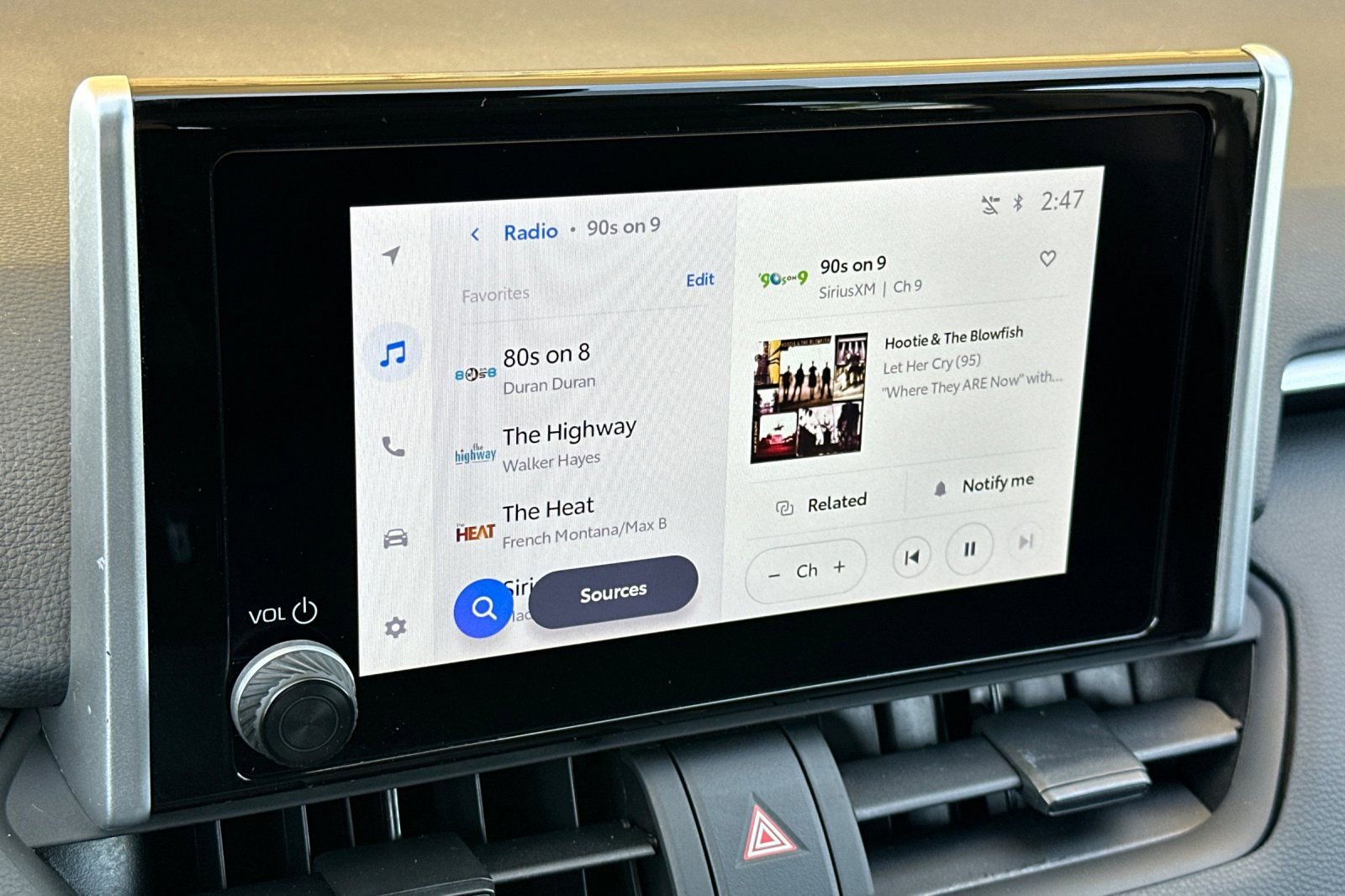 Used 2025 Toyota RAV4 LE image 22