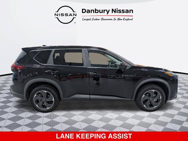 Certified 2024 Nissan Rogue SV AWD/4WD image 2