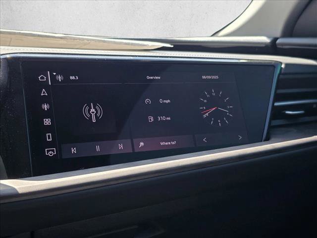 New 2025 Audi Q5 Prestige AWD/4WD image 24