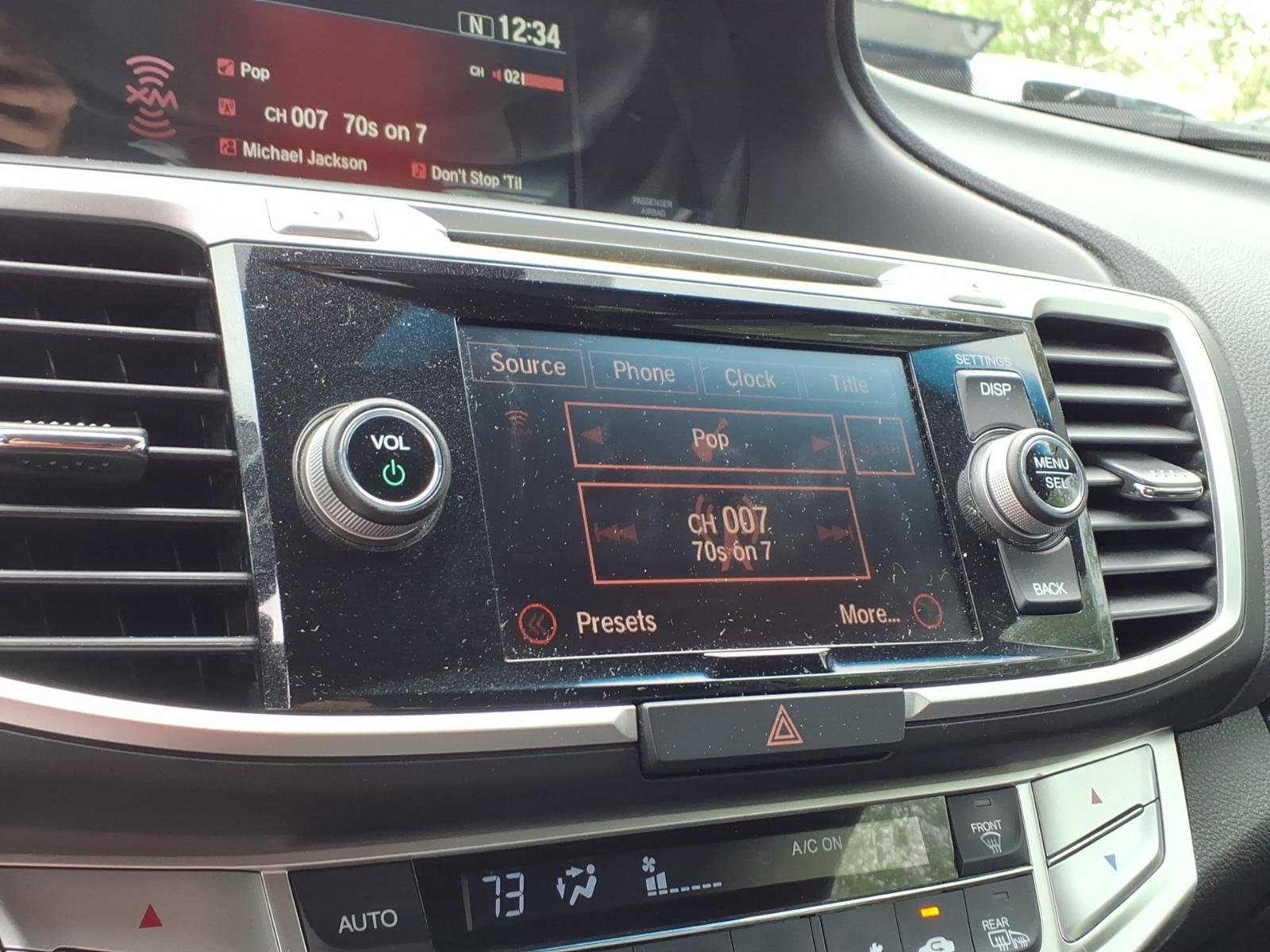 Used 2015 Honda Accord EX-L image 11