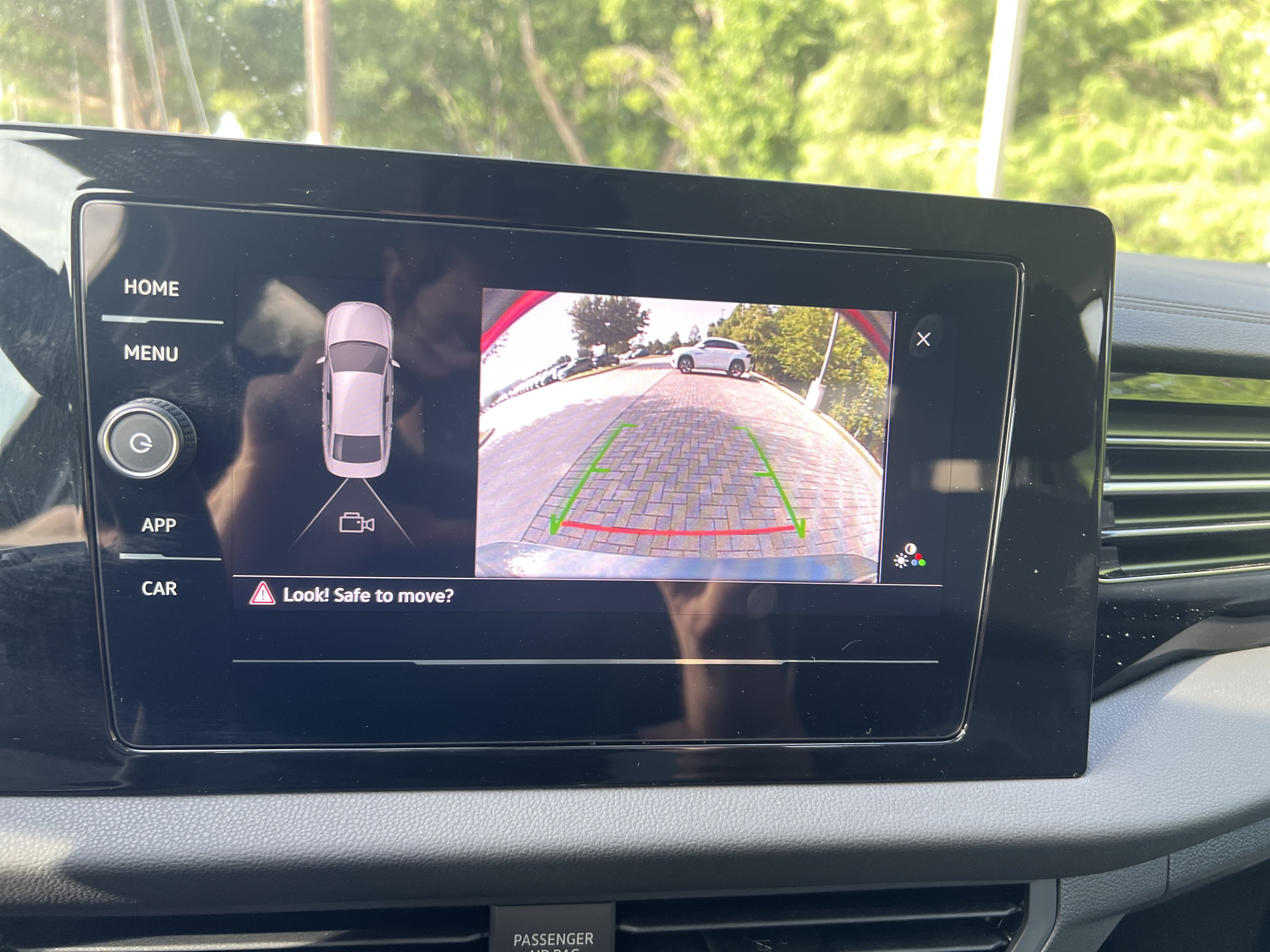 Certified 2025 Volkswagen Jetta S FWD image 22