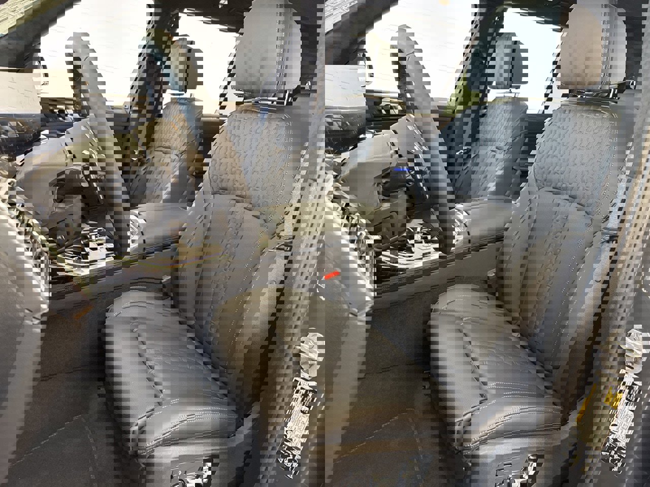 New 2026 BMW X7 xDrive40i w/ M Sport Package image 18