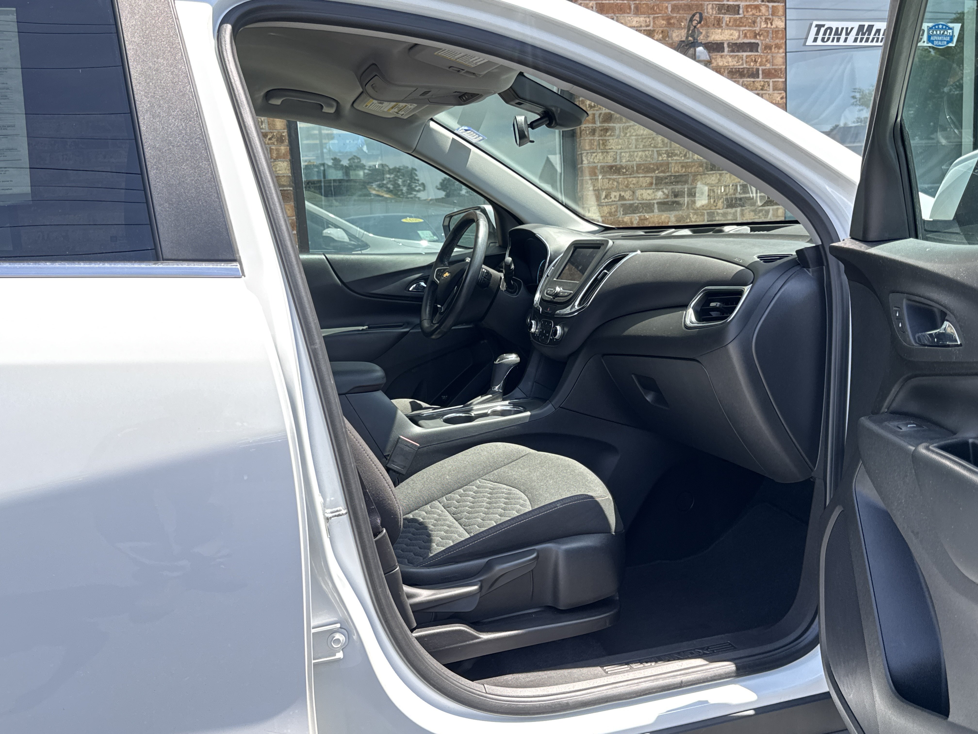 Used 2021 Chevrolet Equinox LT AWD/4WD image 10