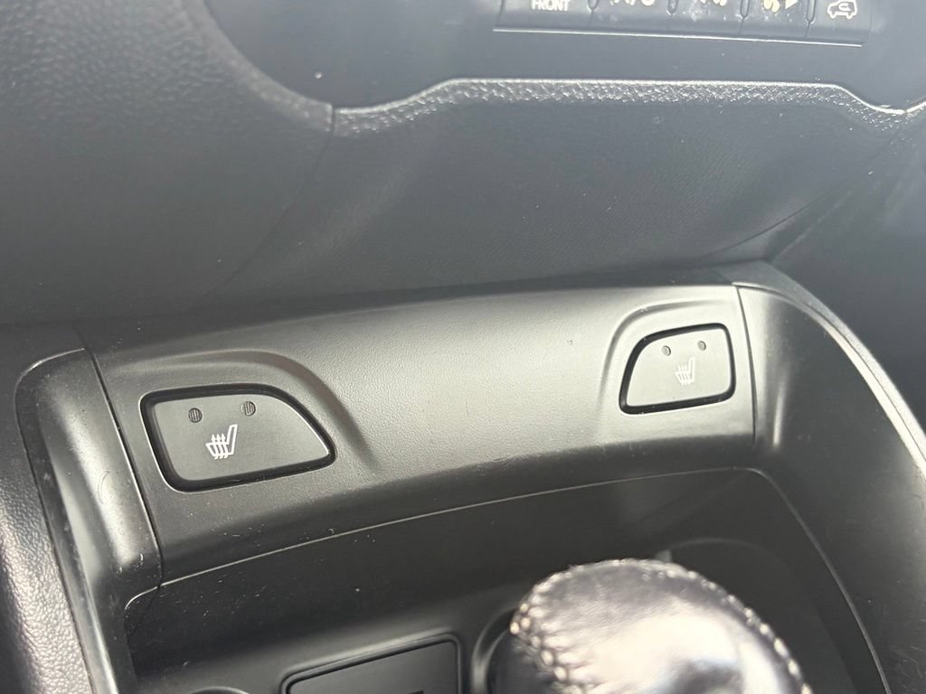 Used 2013 Hyundai Tucson Limited w/ Premium Pkg AWD/4WD image 26