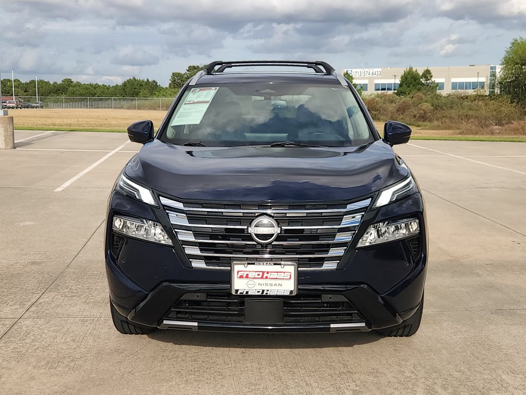Used 2026 Nissan Rogue Platinum w/ Platinum Premium Package AWD/4WD image 11