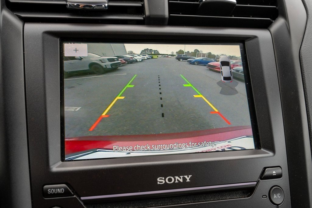 Used 2020 Ford Fusion Energi Titanium image 9