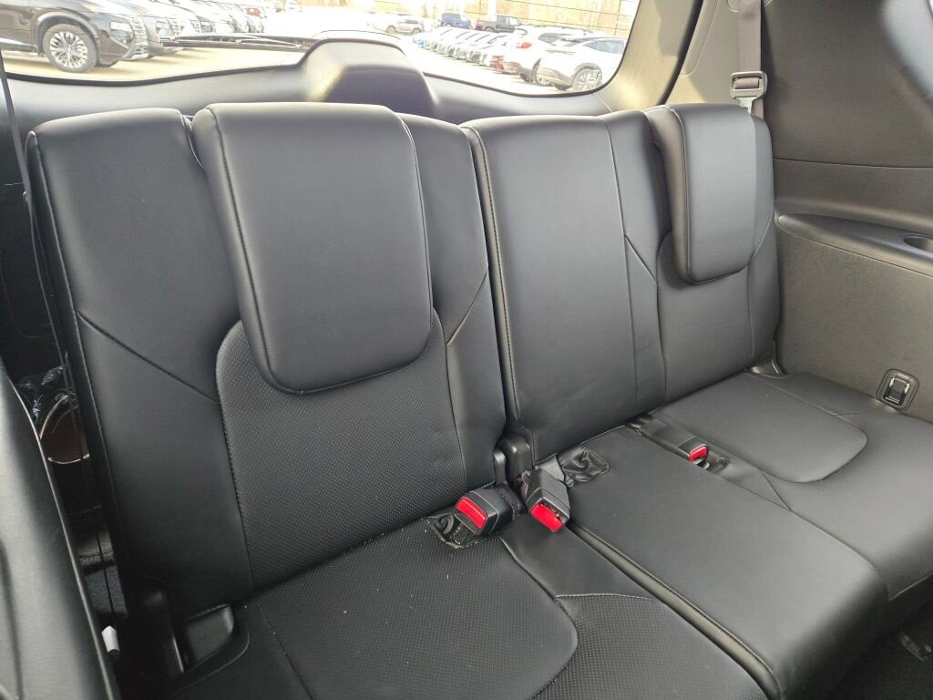 Used 2024 INFINITI QX80 Sensory w/ Cargo Package image 15