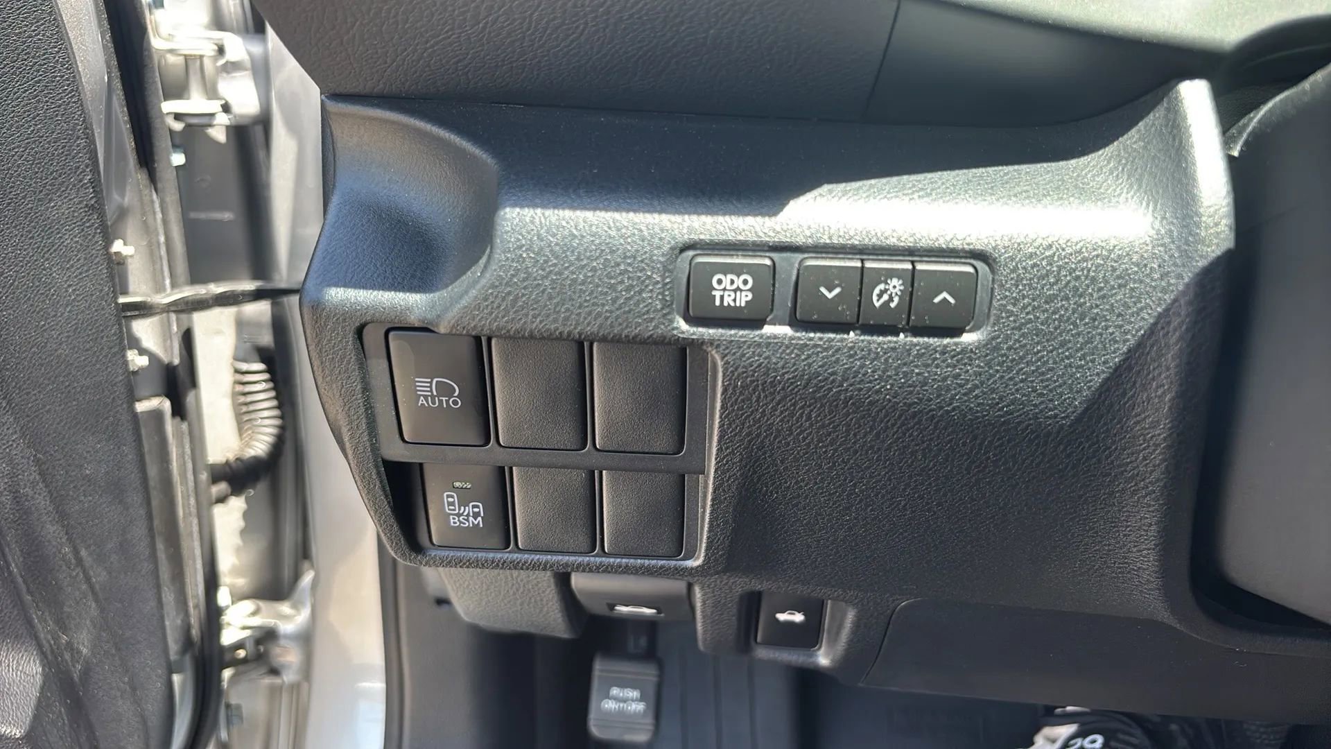 Used 2019 Lexus IS 300 AWD w/ Navigation Package image 17