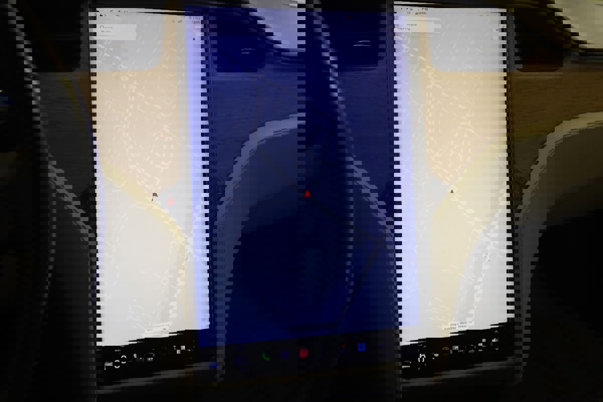 Used 2019 Tesla Model S 75D image 9