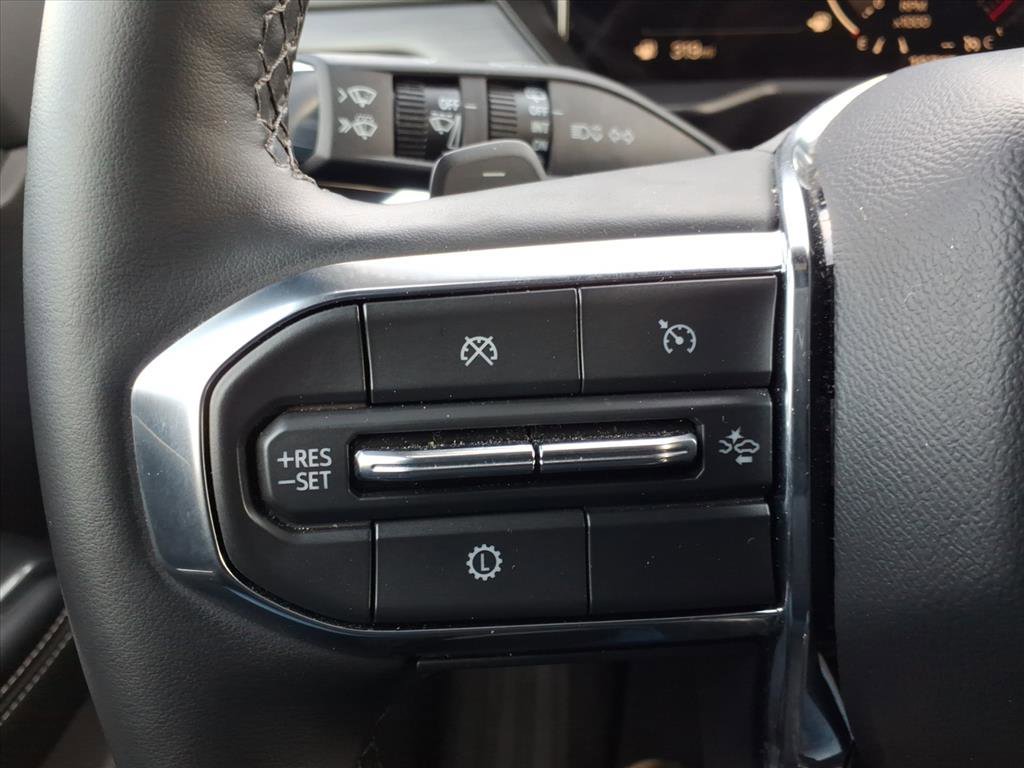 Used 2025 GMC Acadia Elevation image 25