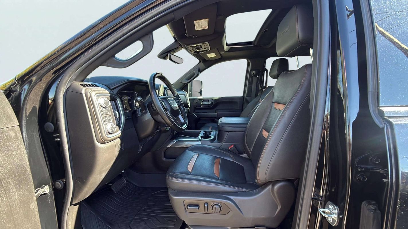 Used 2023 GMC Sierra 3500 AT4 w/ AT4 Preferred Package AWD/4WD image 16
