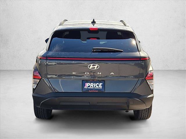 Used 2025 Hyundai Kona SEL FWD image 7