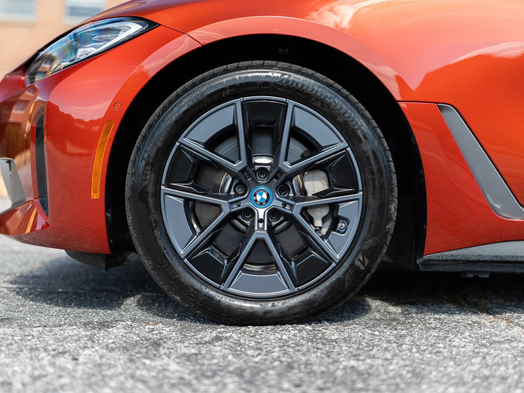 Used 2023 BMW i4 eDrive35 w/ Premium Package RWD image 12