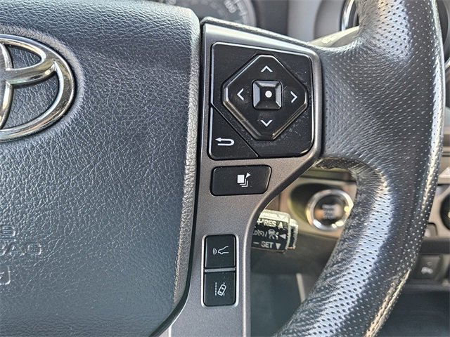 Used 2020 Toyota Tacoma TRD Off-Road w/ Technology Package image 23