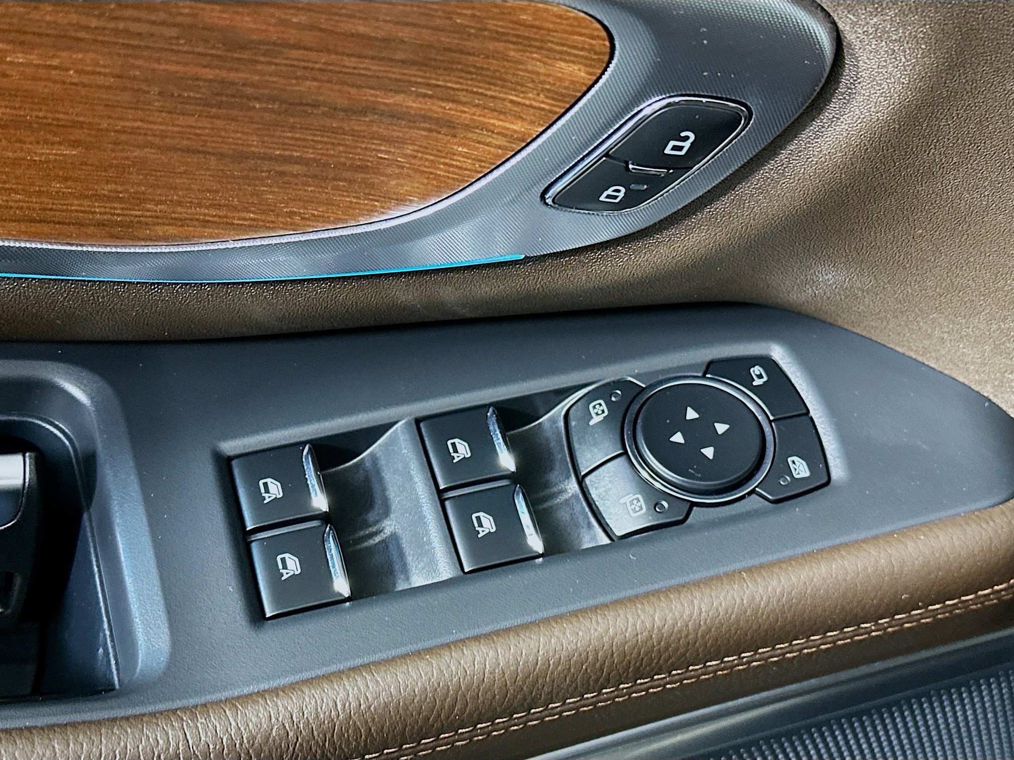 Used 2025 Ford Expedition King Ranch image 15