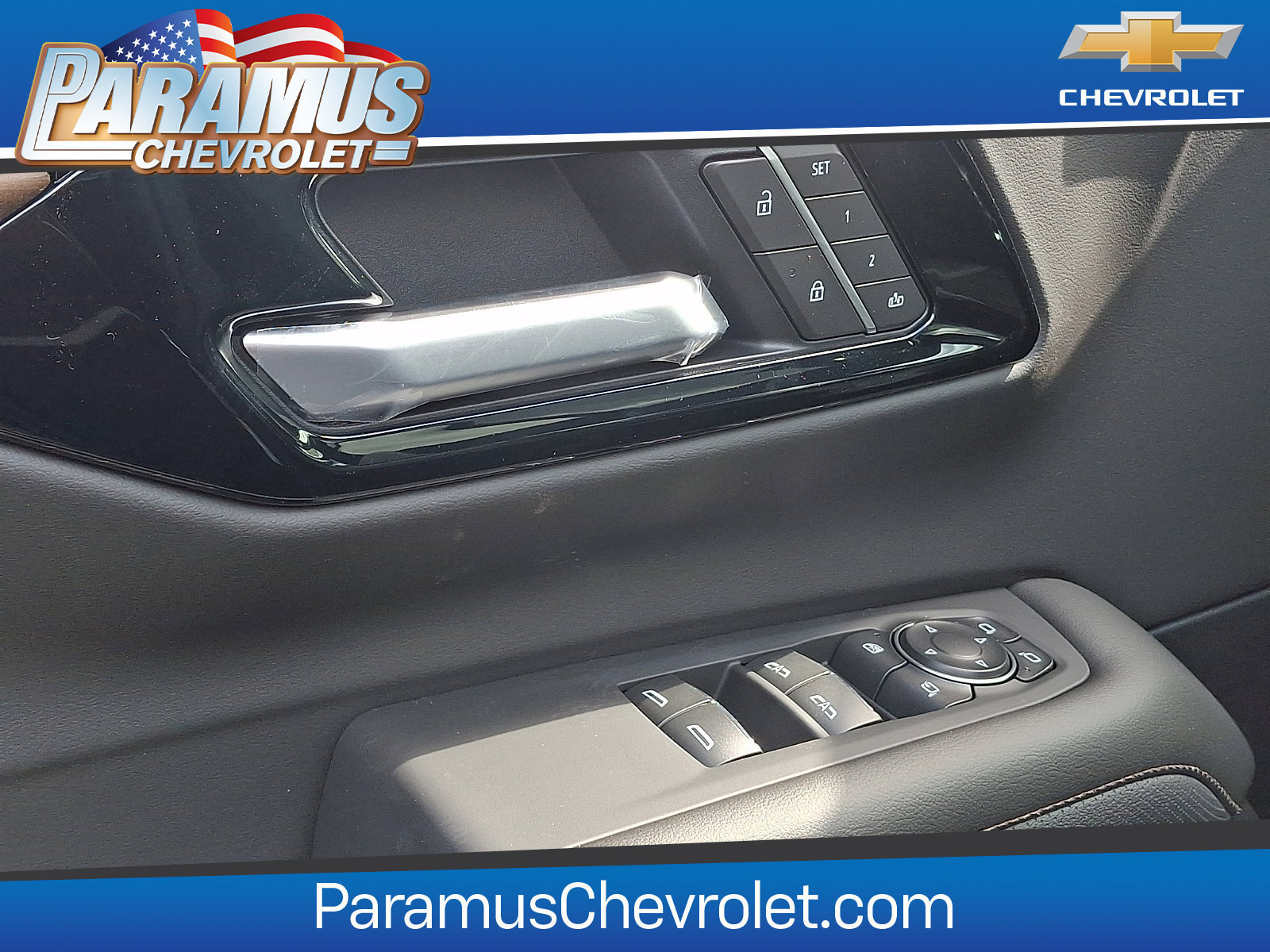 New 2026 Chevrolet Suburban High Country AWD/4WD image 8