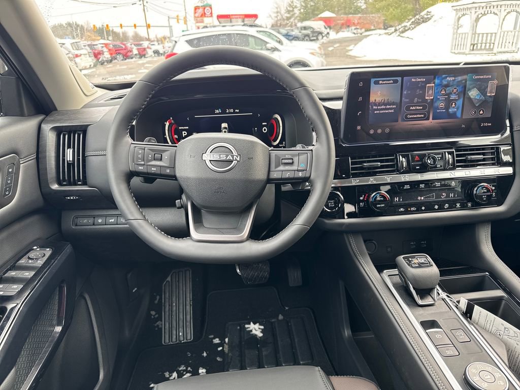 New 2026 Nissan Pathfinder Platinum image 14
