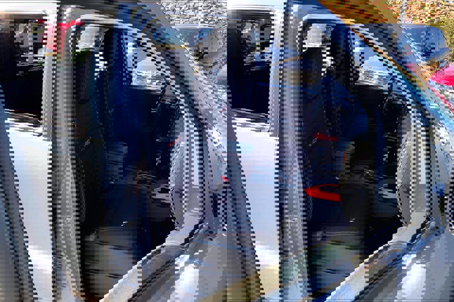 Used 2024 Nissan Frontier PRO-4X w/ Off-Road Protection Package image 8