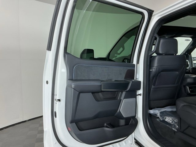 New 2026 Ford F350 Platinum image 31