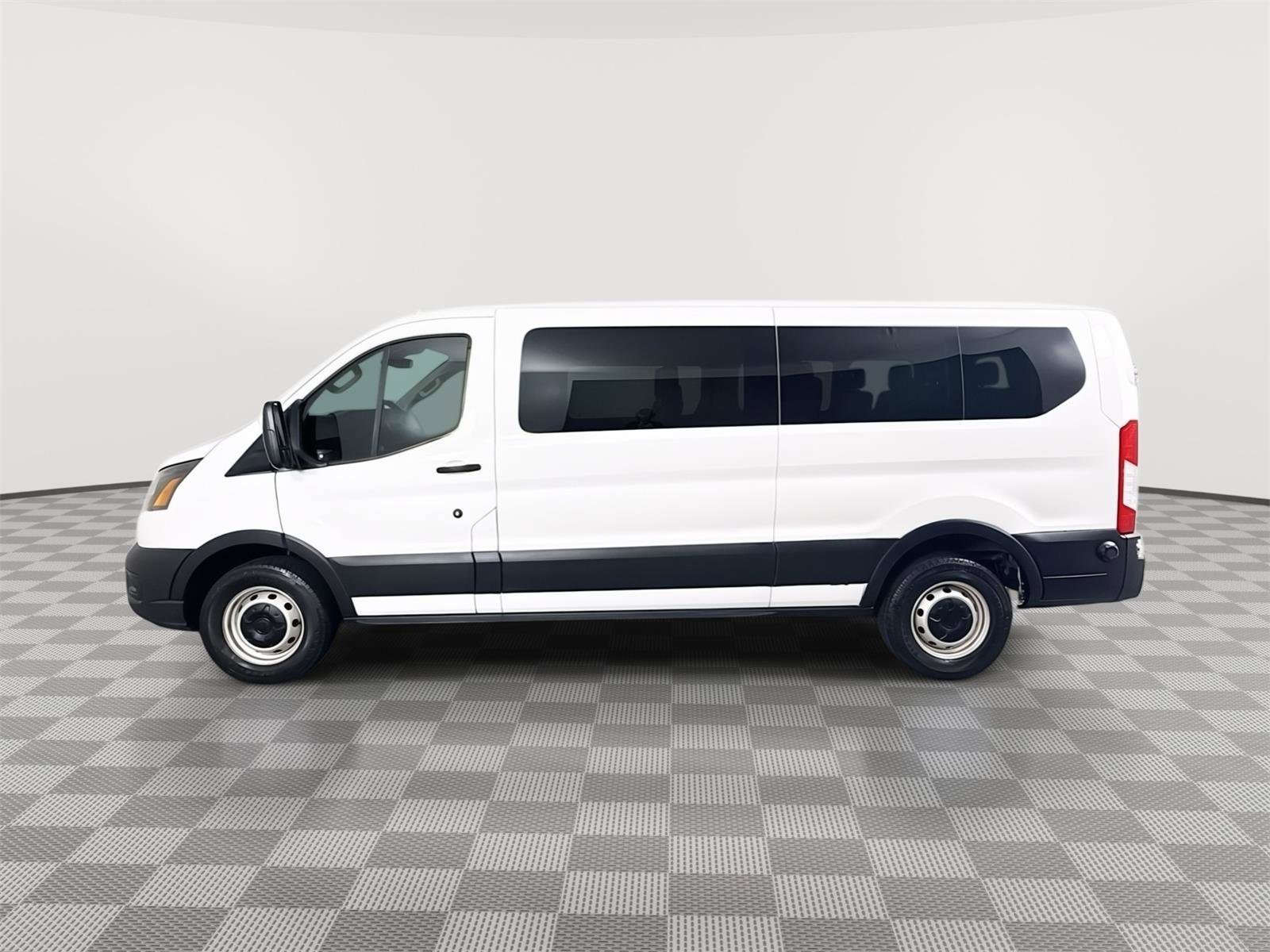 Used 2020 Ford Transit 350 XL RWD image 19