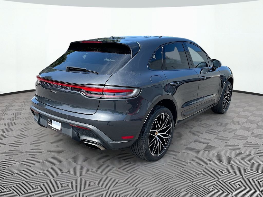 Used 2023 Porsche Macan AWD/4WD image 6