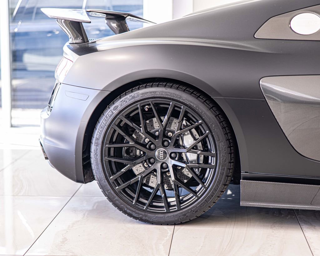 Used 2017 Audi R8 V10 plus image 11