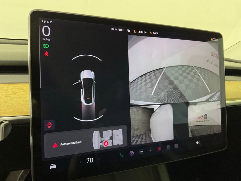 Used 2021 Tesla Model Y Long Range image 24