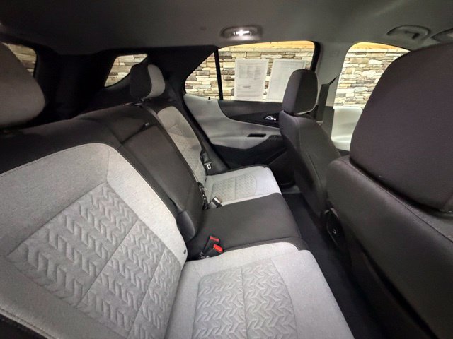 Used 2022 Chevrolet Equinox LT AWD/4WD image 32