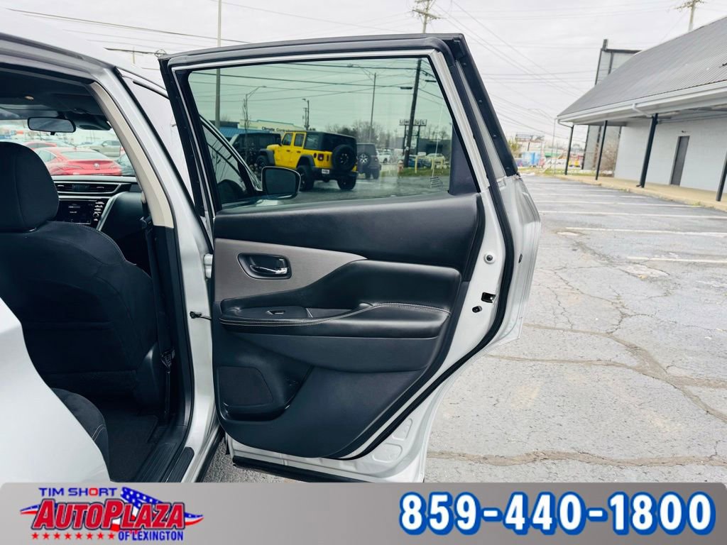 Used 2023 Nissan Murano S image 53