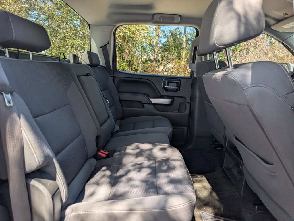 Used 2018 Chevrolet Silverado 1500 LT w/ All Star Edition image 15