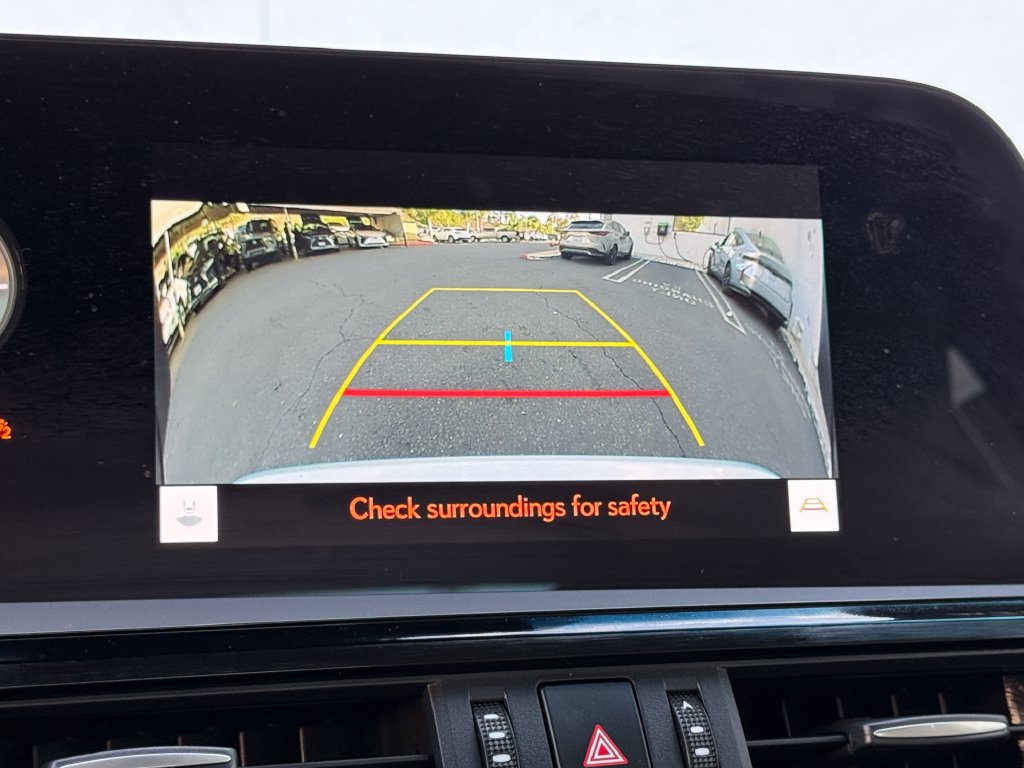 Certified 2024 Lexus ES 300h w/ Premium Package FWD image 15
