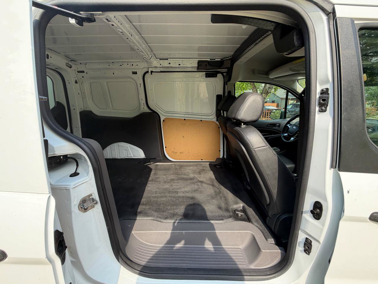 Used 2019 Ford Transit Connect XL FWD image 18
