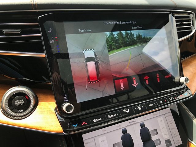 Used 2022 Jeep Grand Wagoneer Series II w/ Convenience Group III image 10