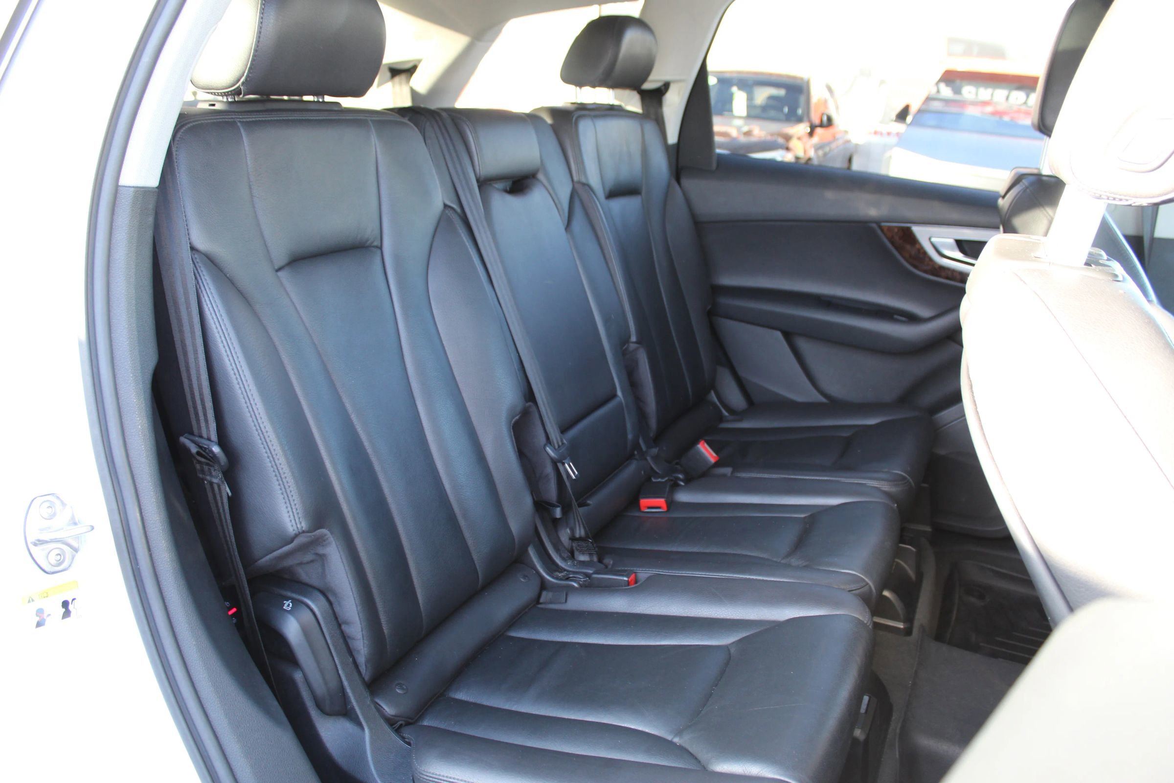Used 2018 Audi Q7 2.0T Premium AWD/4WD image 21