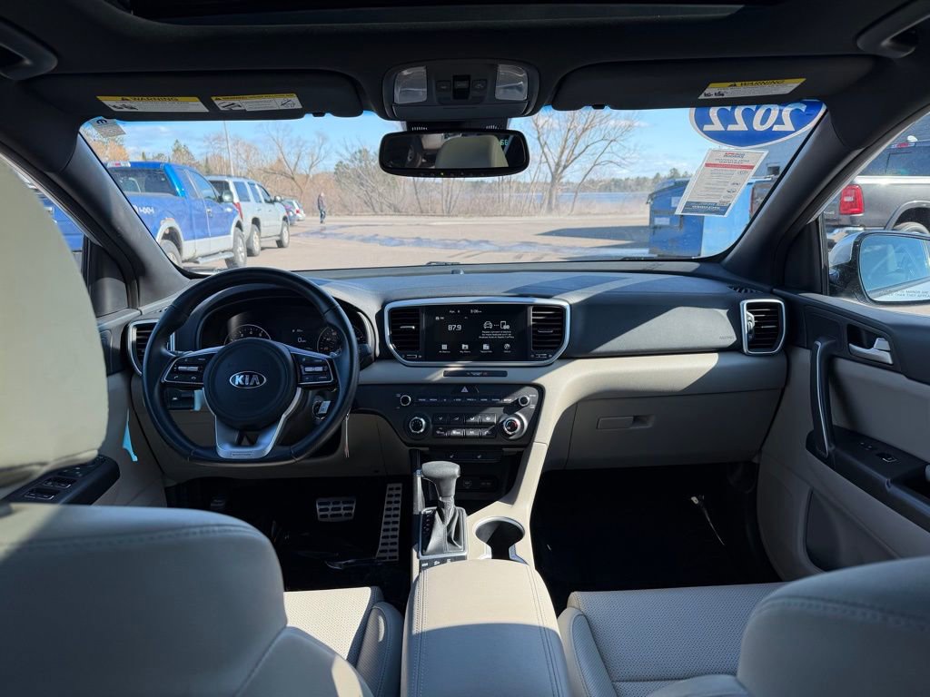 Used 2022 Kia Sportage Nightfall Edition image 2