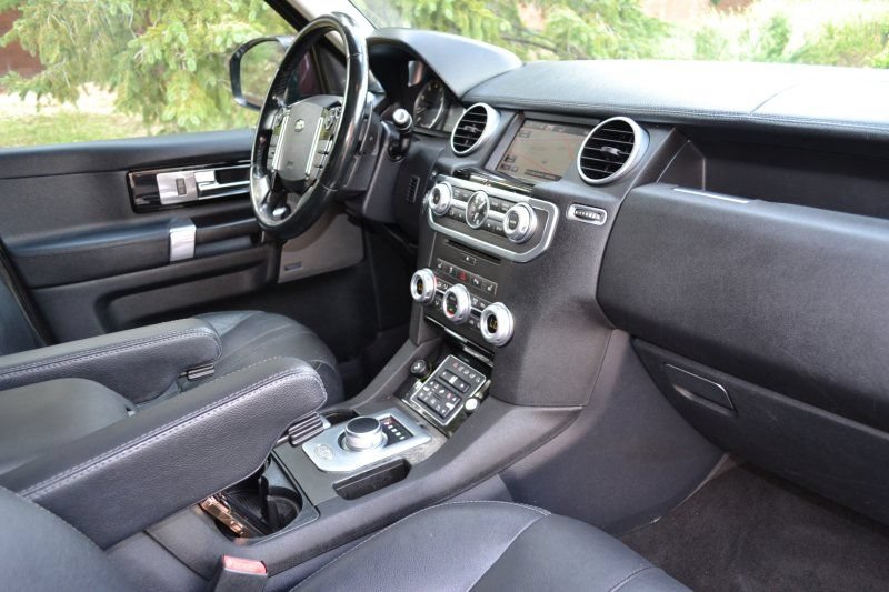 Used 2016 Land Rover LR4 HSE AWD/4WD image 22