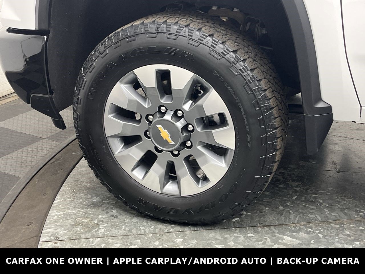 Used 2025 Chevrolet Silverado 2500 Custom w/ Custom Value Package image 35