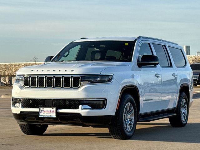 Used 2024 Jeep Wagoneer L 4WD w/ Convenience Group I image 3