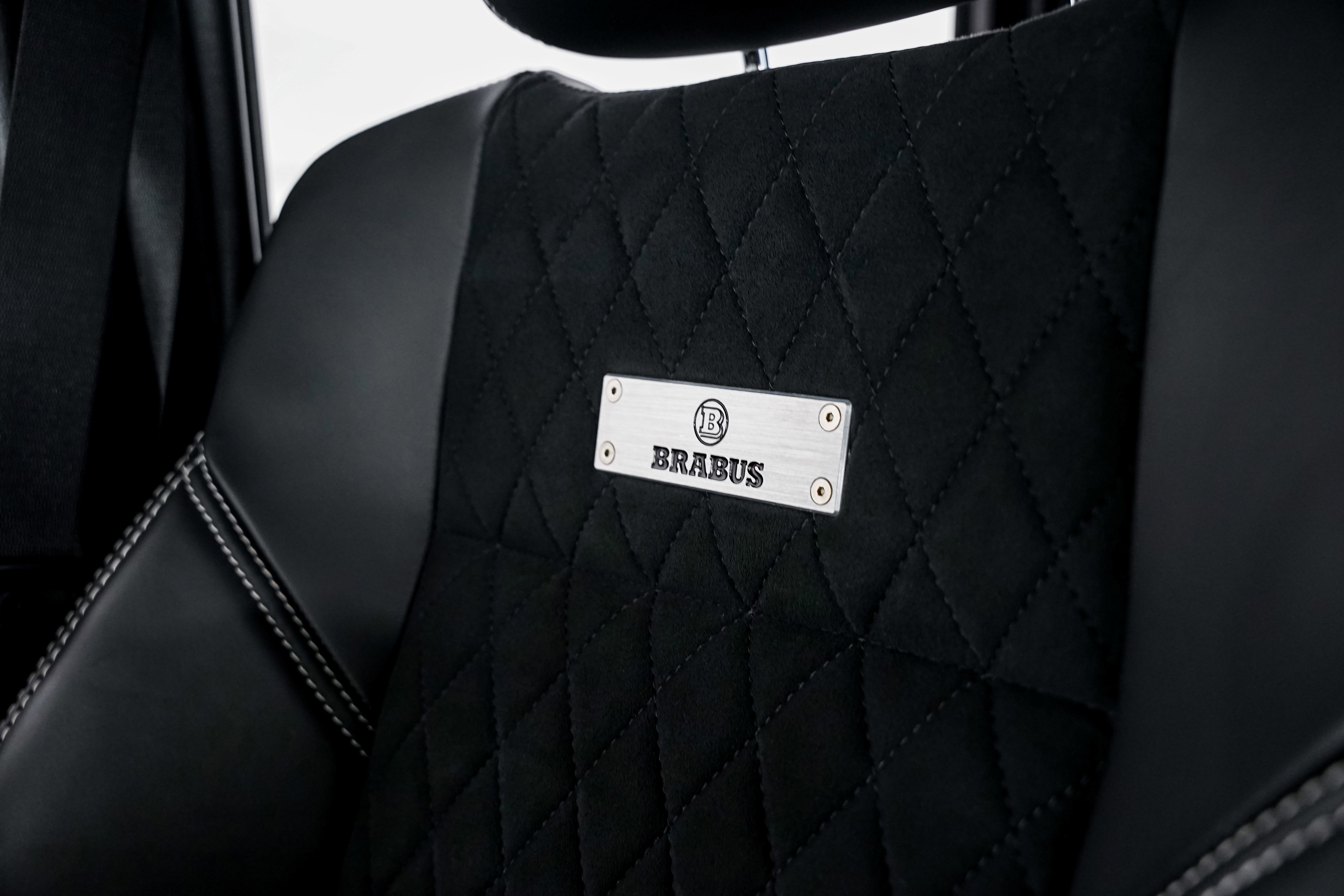 Used 2017 Mercedes-Benz G 550 Squared image 19