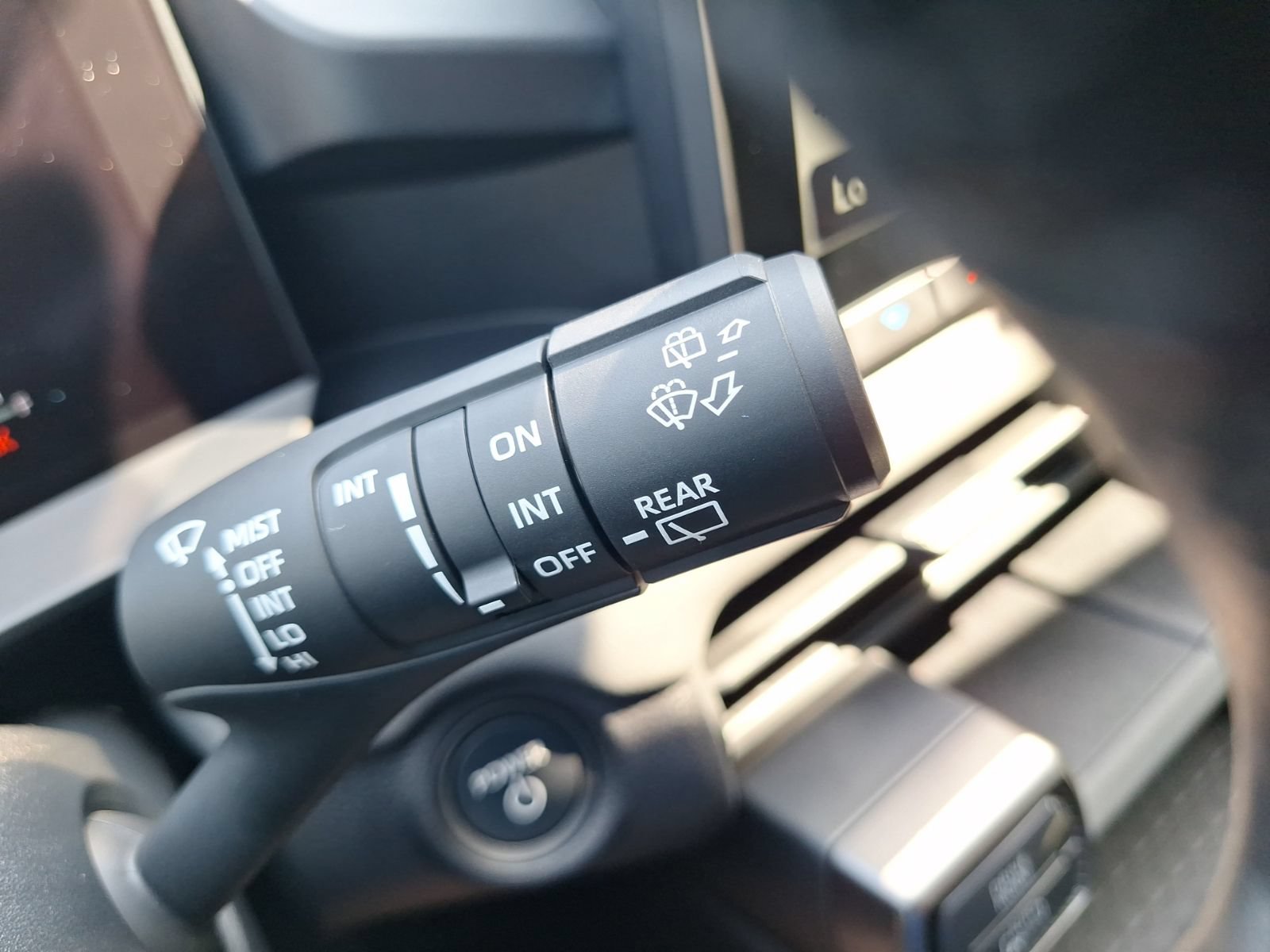 Used 2026 Toyota RAV4 SE AWD/4WD image 23