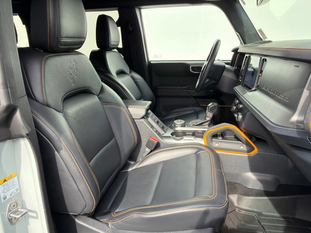 Used 2024 Ford Bronco Badlands AWD/4WD image 32