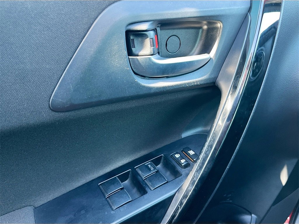 Used 2017 Toyota Corolla iM image 17