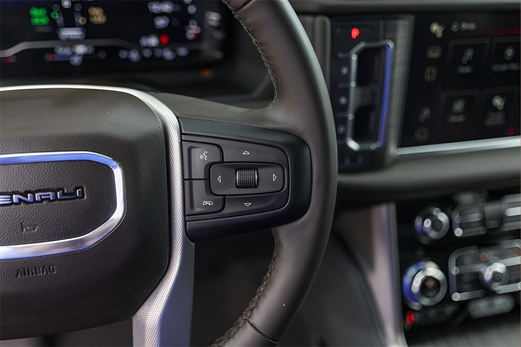 Used 2023 GMC Yukon XL Denali w/ Max Trailering Package image 11