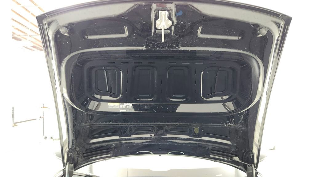 Used 2022 Porsche Taycan Turbo S image 23